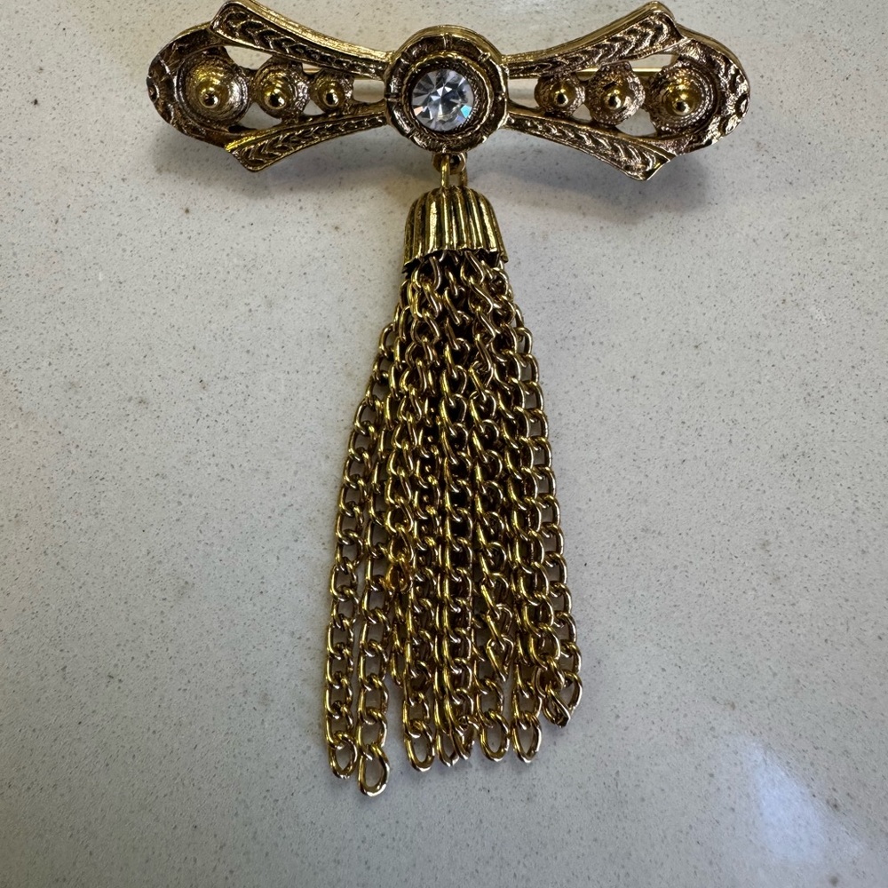 Antique Gold Tassel Brooch